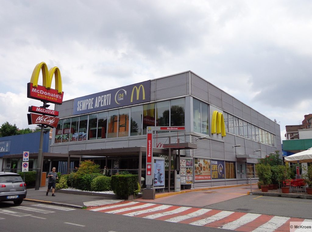 HISTORIAS DE ORDINARIA TOXICIDAD EN LOS ALREDEDORES DE LA BRIANZA